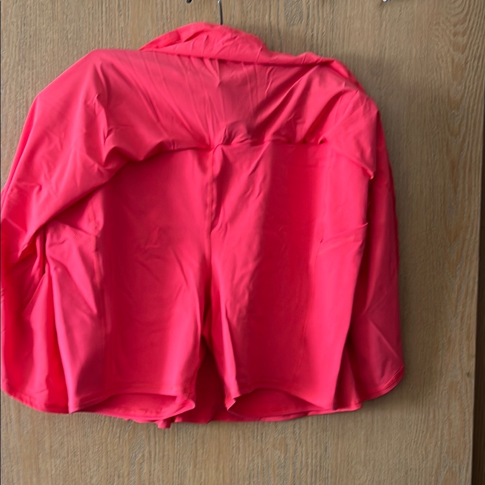 Pink Skort with Flowy Fabric and Elastic Waistband - Picture 3 of 4